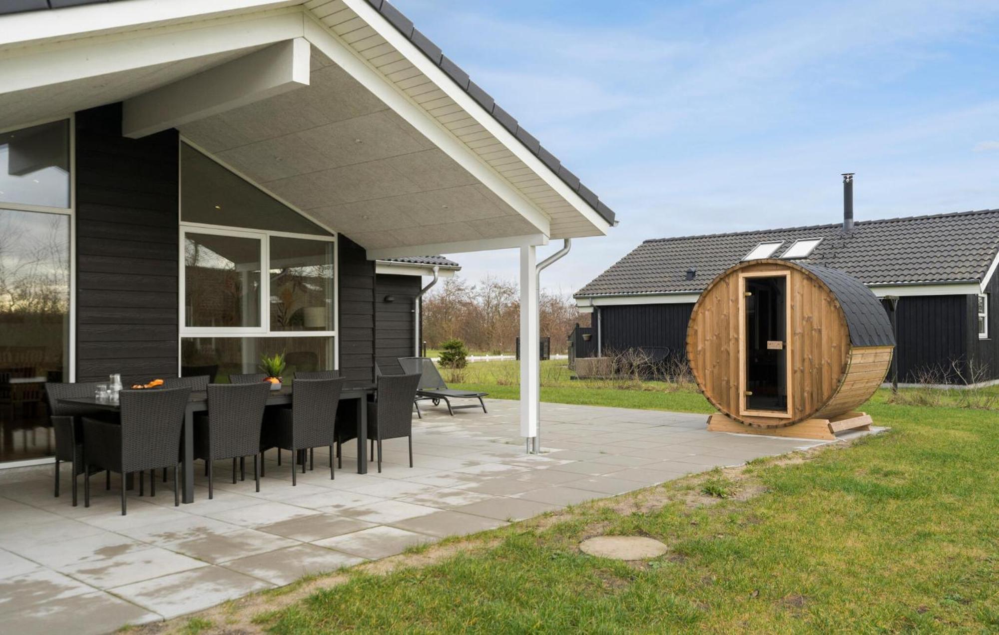 Beautiful Home In Tarm With Sauna Exterior foto